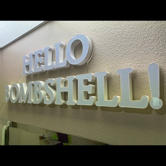 VS Display sign Authentic HELLO BOMBSHELL - Picture 10 of 10